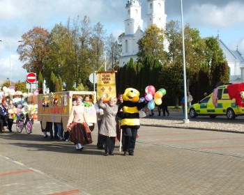 Viļānos izbraukumā devās neparasti transportlīdzekļi