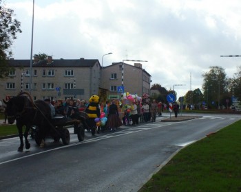 Viļānos izbraukumā devās neparasti transportlīdzekļi