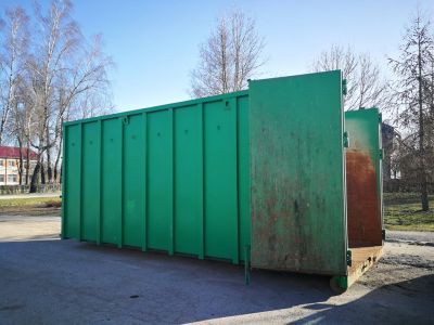 Lielgabarīta atkritumu konteiners, kurā drīkst likt tikai MĒBELES